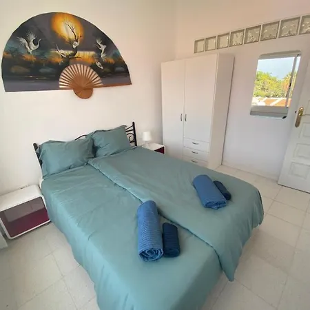 Island Village Ocean View * أذيخي