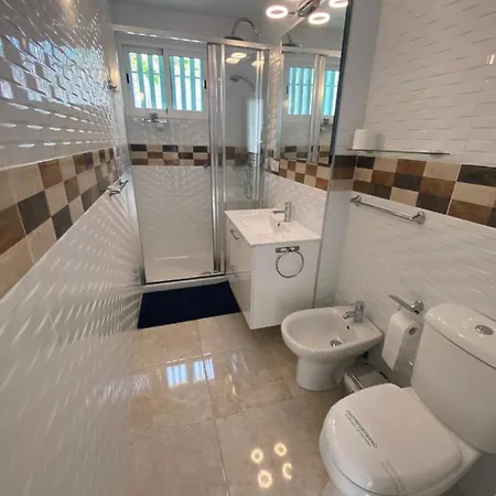 Island Village Ocean View דירה *