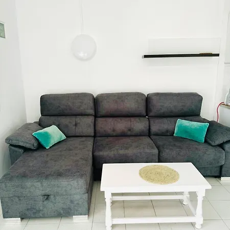 Island Village Ocean View דירה *